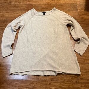 H&M Cream Oatmeal Crew Neck Long Sleeve Wool Blend Pullover Sweater. Size Large